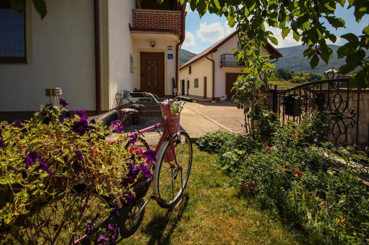Apartman Lucija & Luka Оточац Экстерьер фото